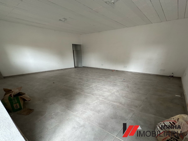 MRImóveis aluga galpão espaçoso e recém construído em Mangaratiba.