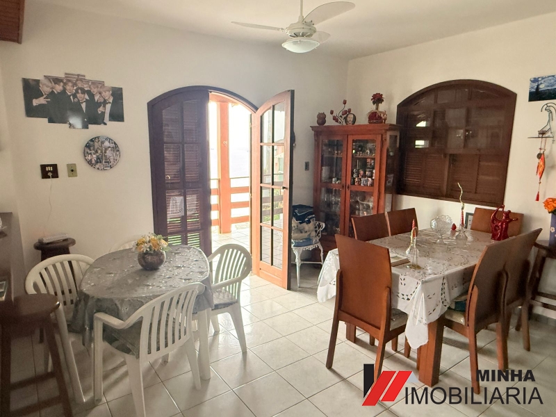MRImóveis vende linda casa em Ibicui em Mangaratiba 